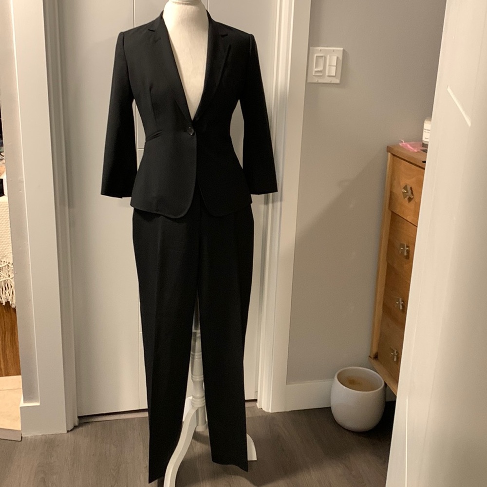 Gorgeous Paul Smith Black Label made in Italy suit pant and blazer